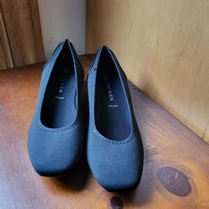NEW Anne Klein Flex - Size 10
